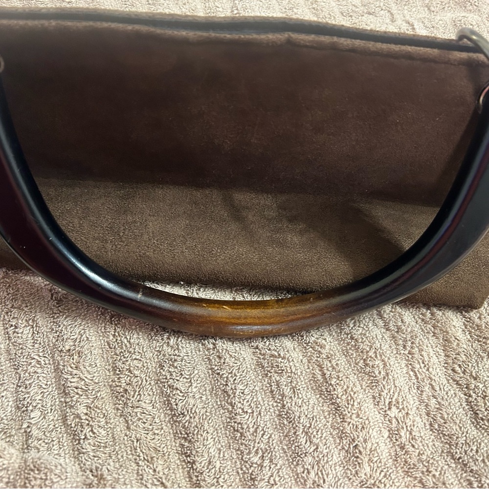 Handbag - Picture 2 of 4